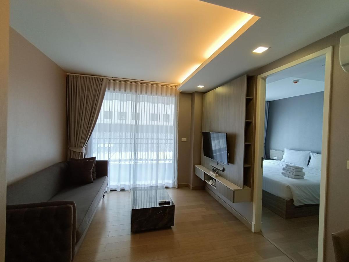 18 Residence Bangkok Exteriör bild