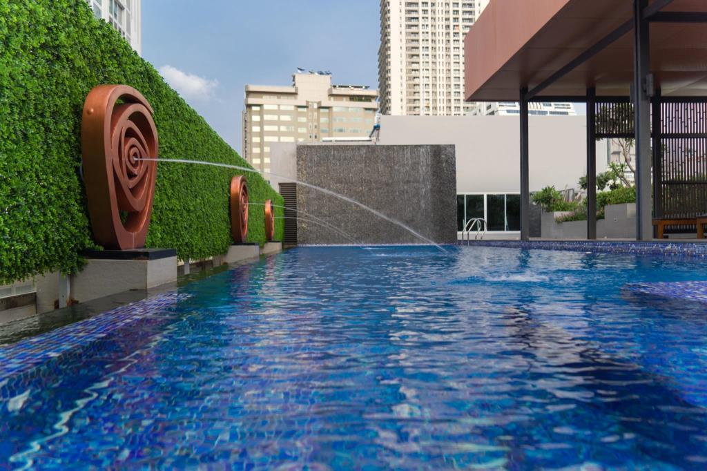 18 Residence Bangkok Exteriör bild
